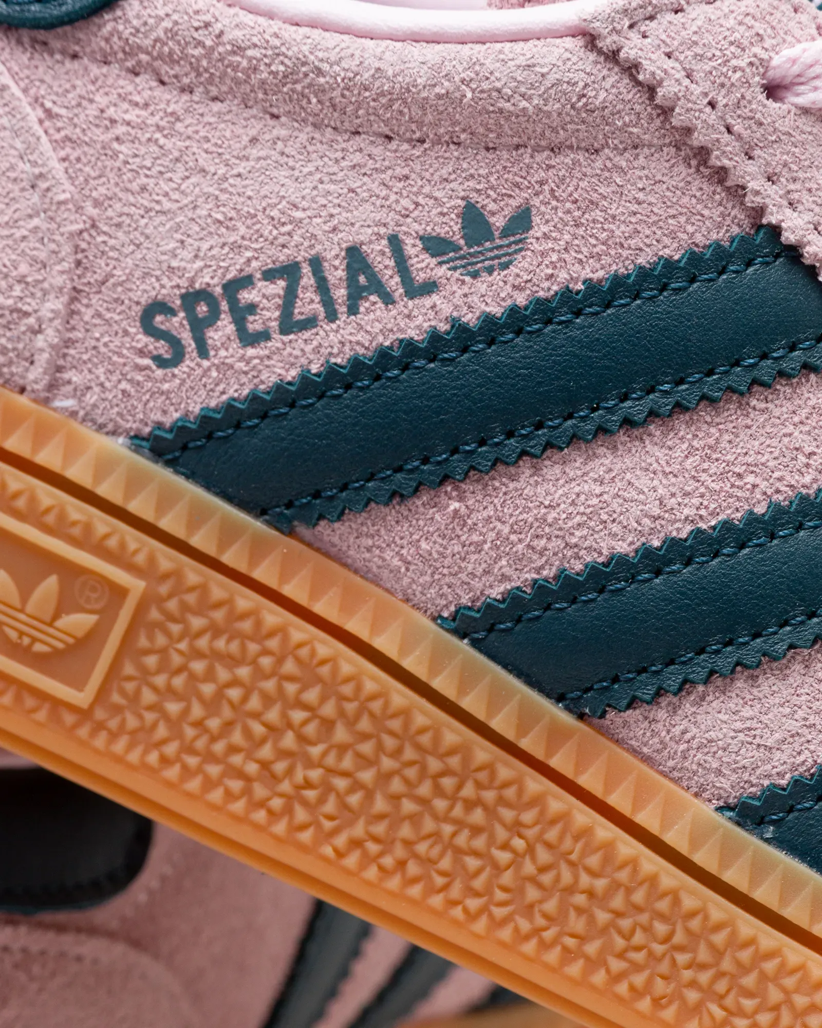 ADIDAS HANDBALL SPEZIAL CLEAR PINK, ARCTIC NIGHT & GUM