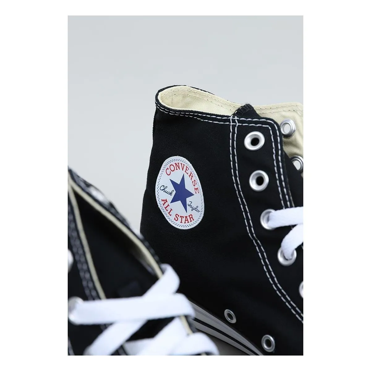 Chuck Taylor All Star Classic High Top