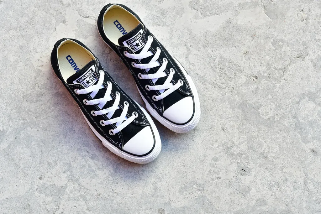 Converse Chuck Taylor All Star Negra Baja