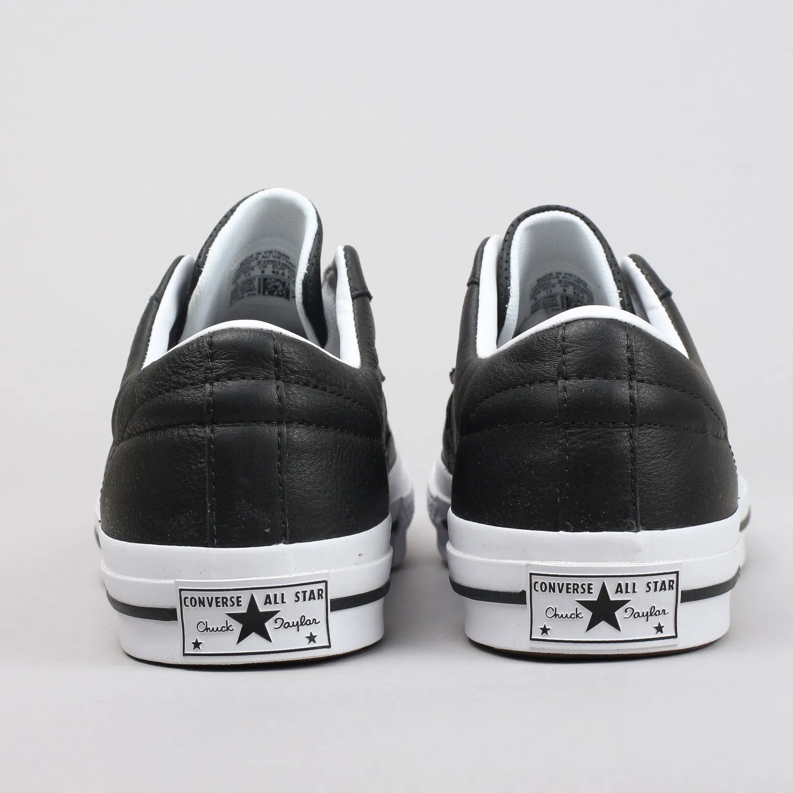 Converse One Star