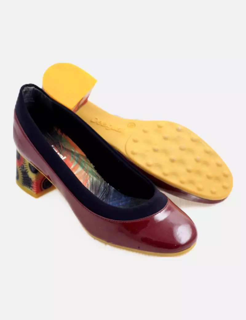 Desigual Zapato granate achalorado