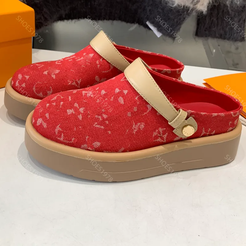 Diseñadores famosos Sandalias Plataformas Zapatos Zapatillas para mujer Moda Denim Imprimir Tacón plano Zapato para mujer Cómodo