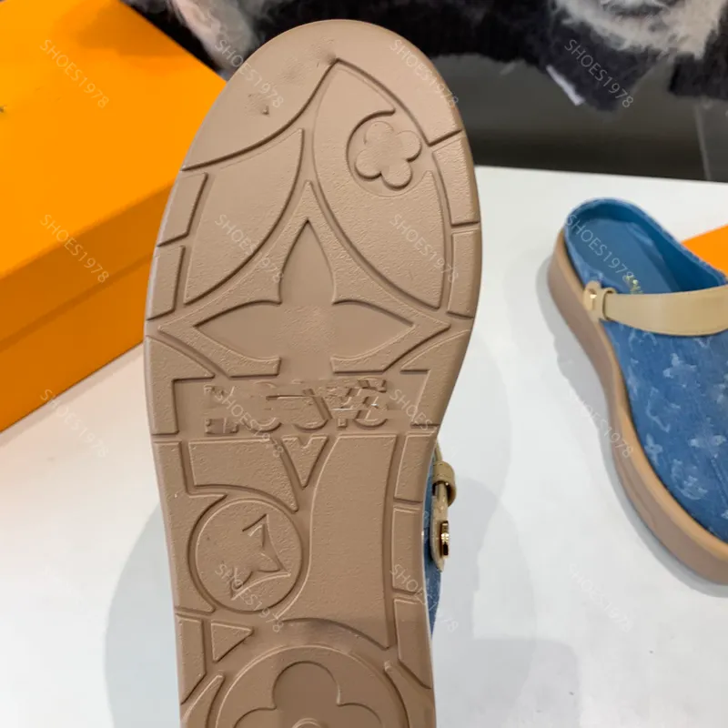 Diseñadores famosos Sandalias Plataformas Zapatos Zapatillas para mujer Moda Denim Imprimir Tacón plano Zapato para mujer Cómodo