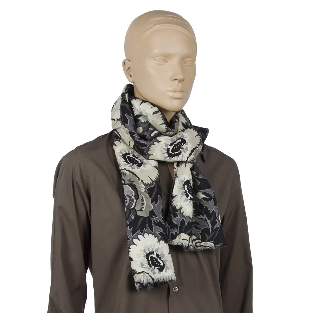 Etro Bufanda Flores Negro y Beige