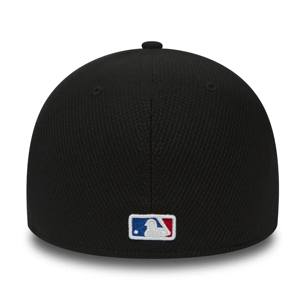 Gorra New Era Cap 39THIRTY Diamond Era Pittsburgh Pirates Ref. 80536598 negra logo amarillo