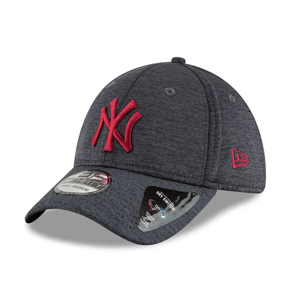 Gorra New Era Cap 39THIRTY NEW YORK YANKEES  DRY SWITCH  Ref. 80636008 gris logo granate