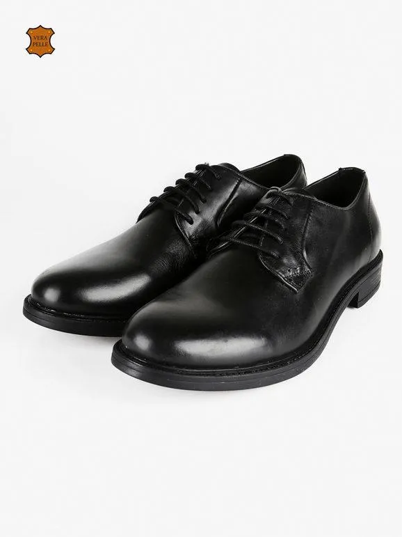 Halland Zapatos derby de piel en piel negra.