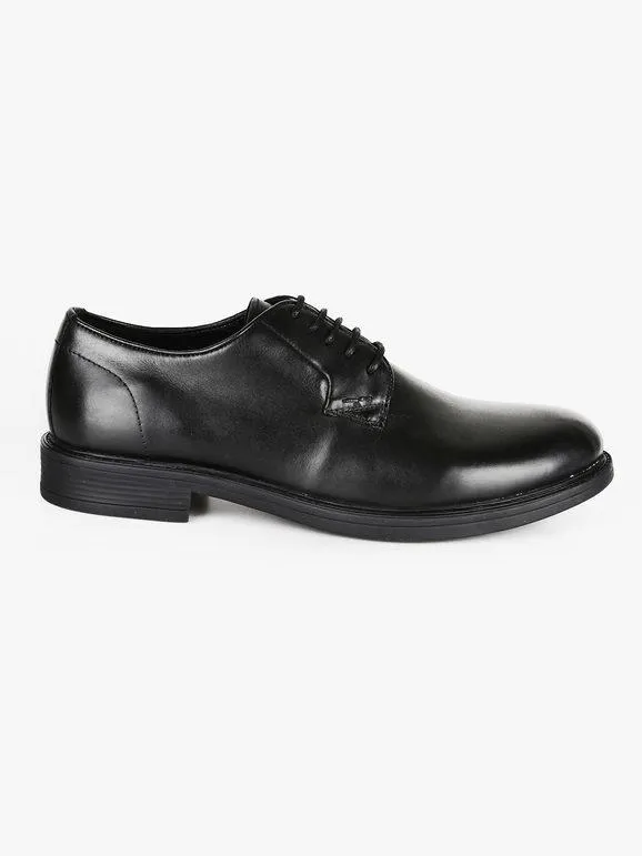 Halland Zapatos derby de piel en piel negra.