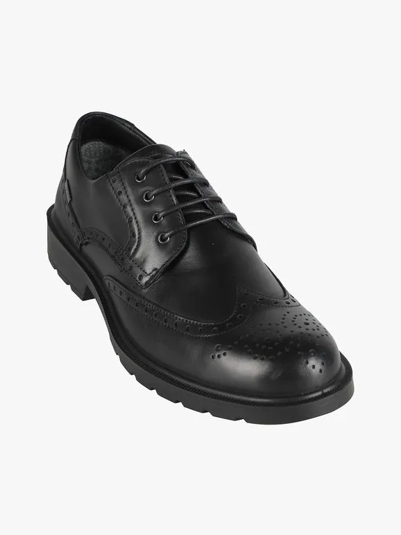 Igi&Co Zapatos con cordones de piel para hombre.