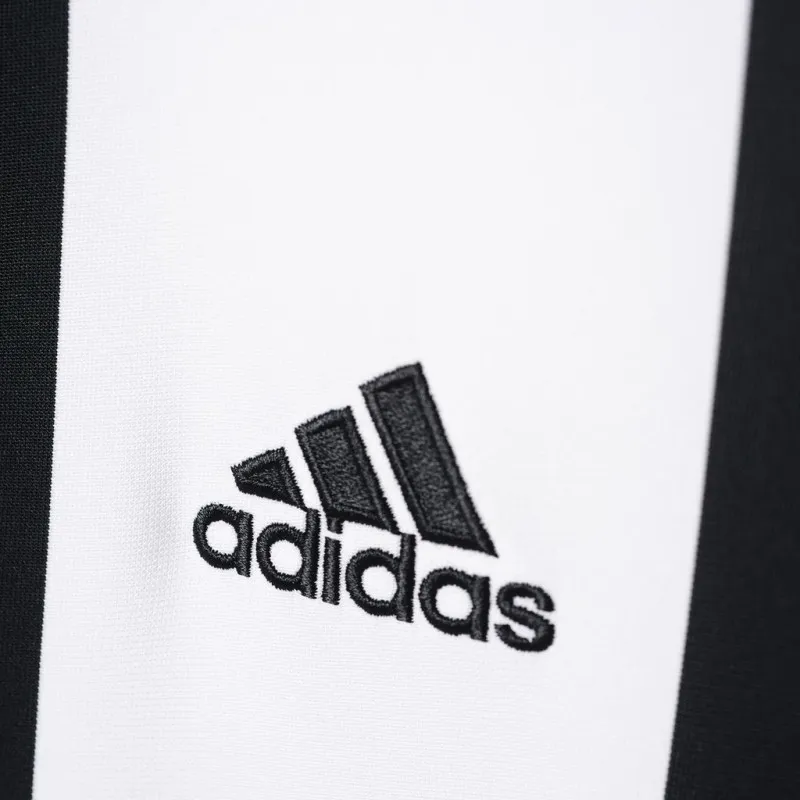 La Juventus casa camiseta Adidas 2016/17