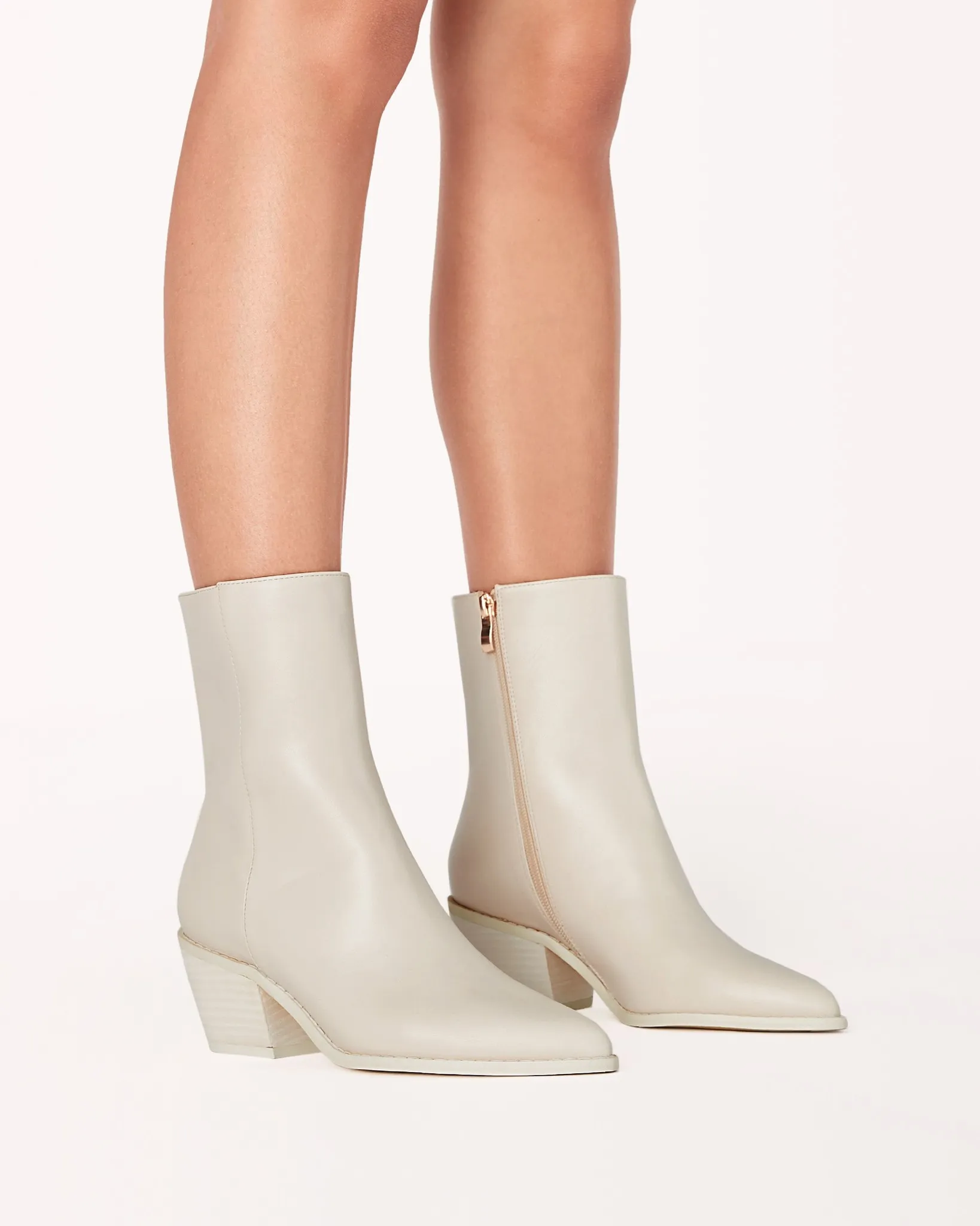 Naida Boot - Ivory