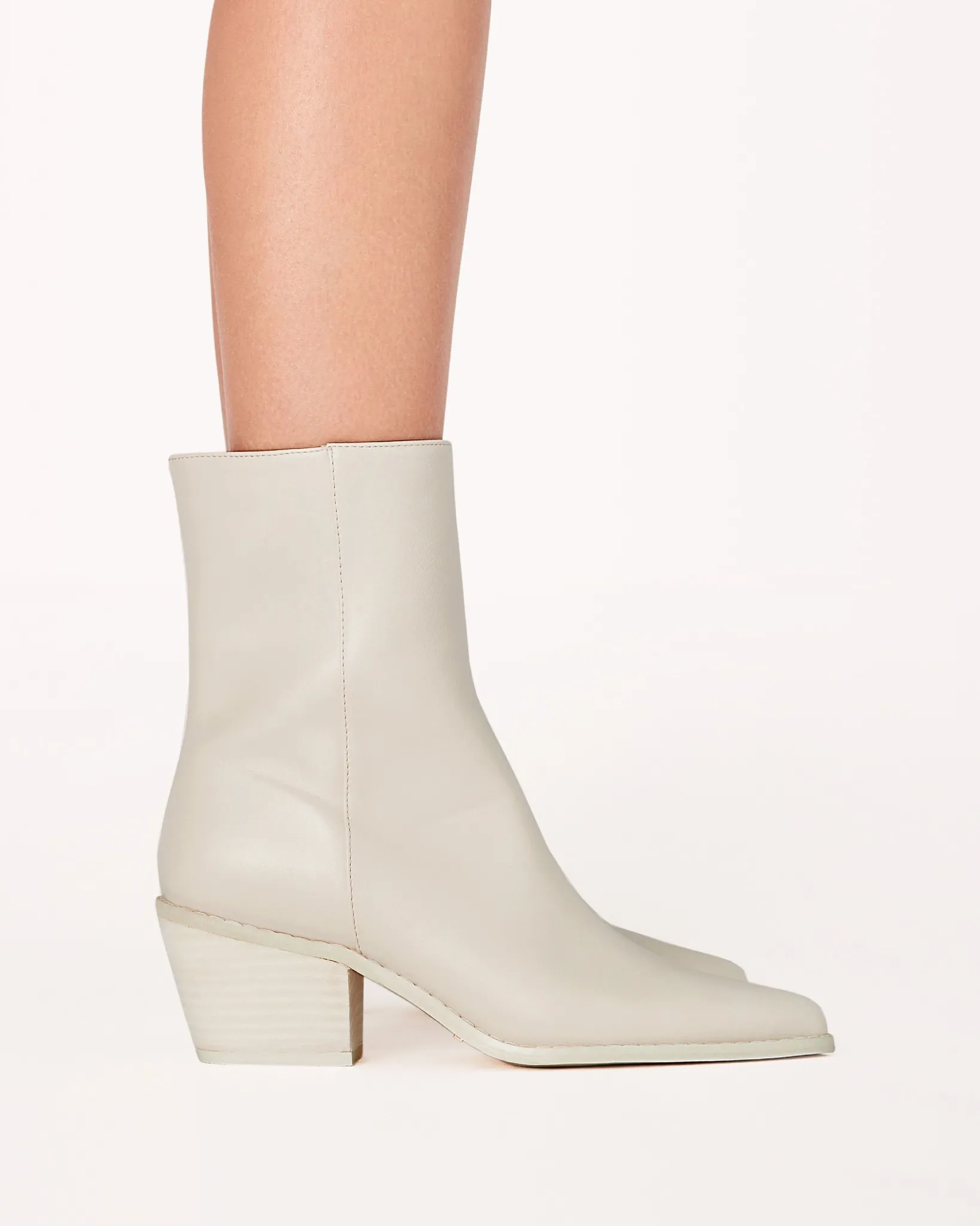 Naida Boot - Ivory