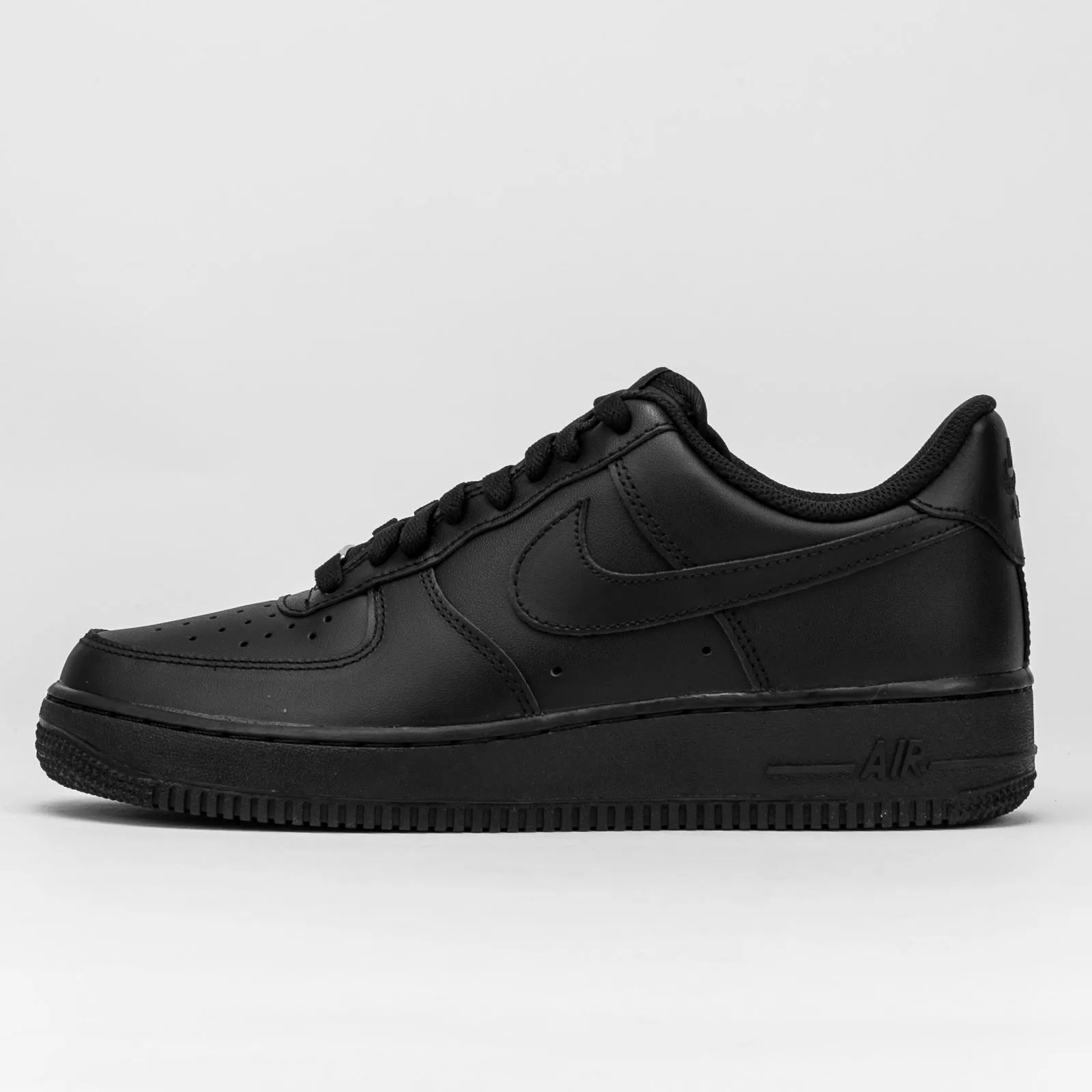 Nike Air Force 1 '07 "Black"