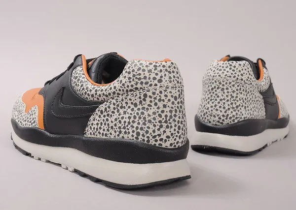 Nike Air Safari NRG