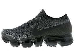 Nike Air Vapormax Flyknit Triple Black