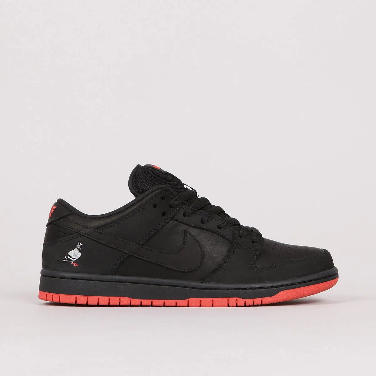 Nike SB Jeff Staple x Dunk Low Pro SB "Black Pigeon"