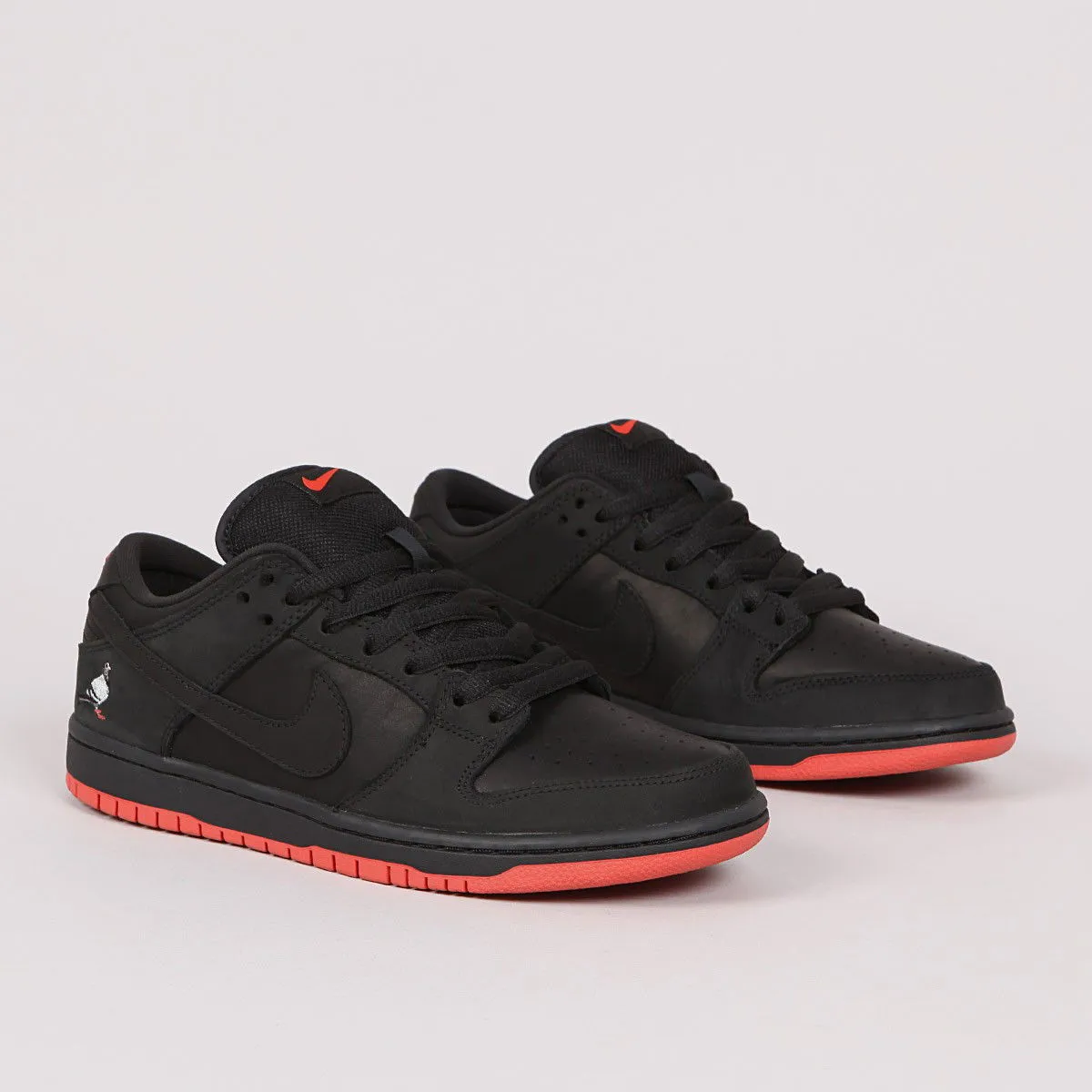 Nike SB Jeff Staple x Dunk Low Pro SB "Black Pigeon"