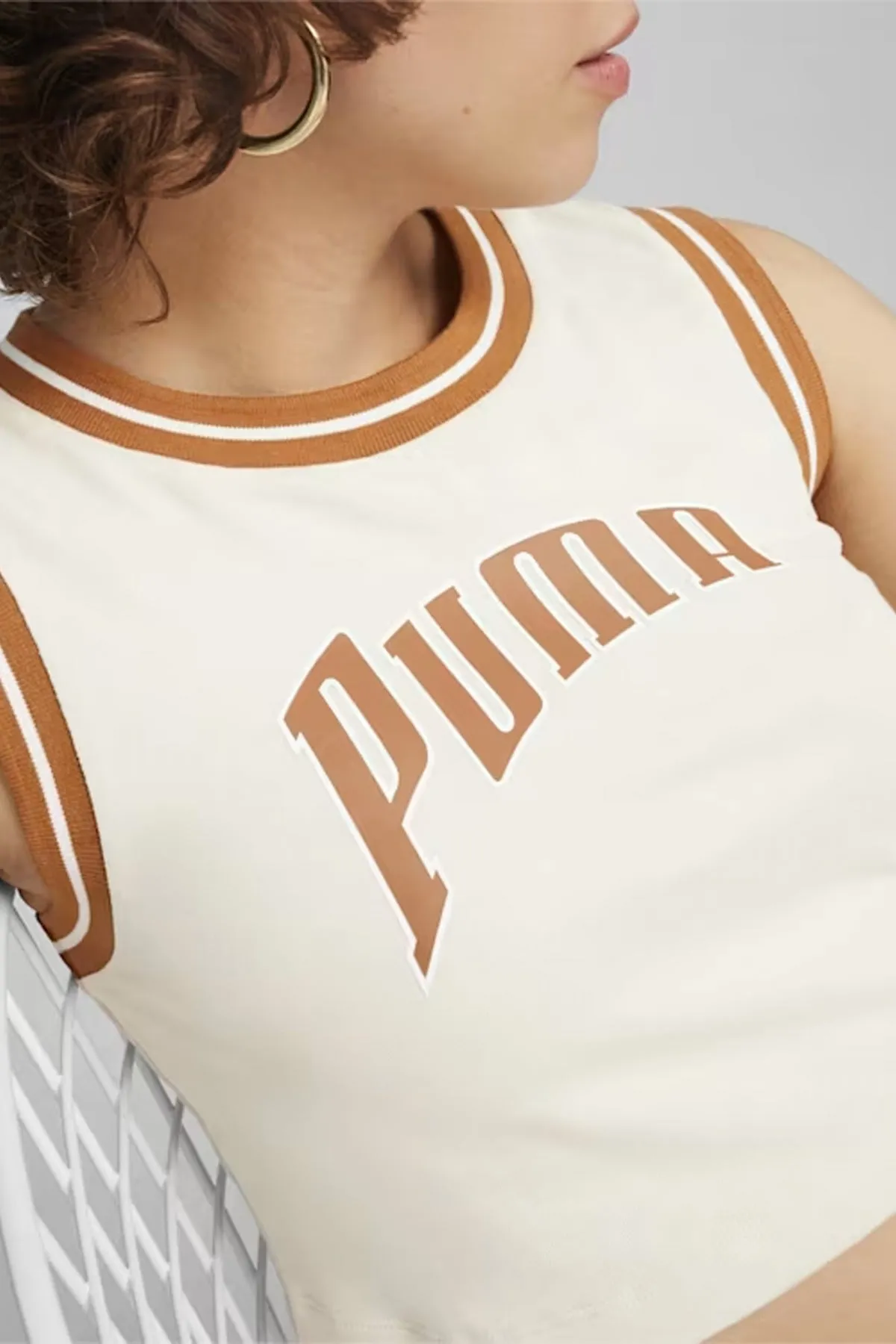 PUMA GRAPHIC CROPPED TEE