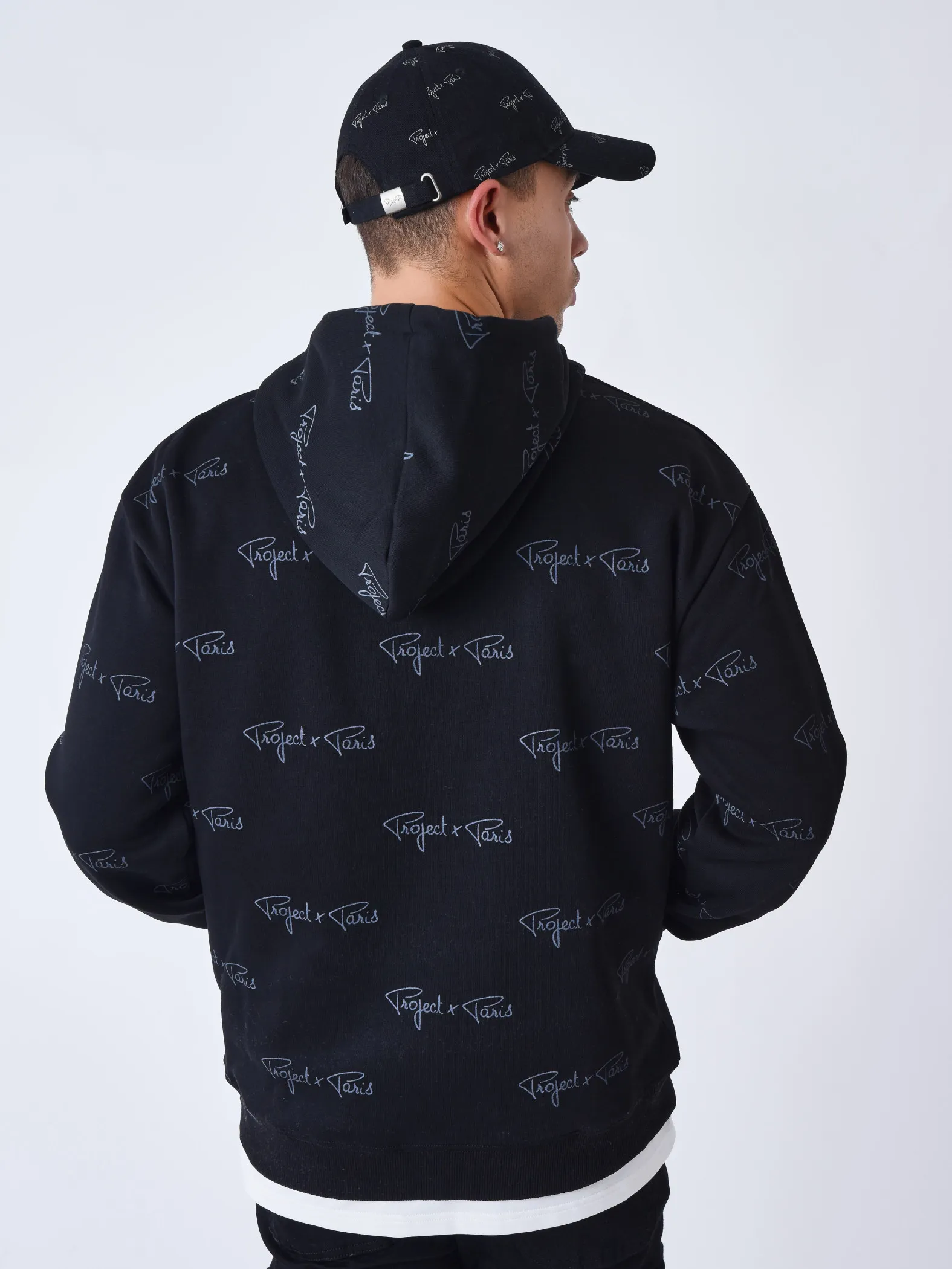 Sudadera con capucha estampada