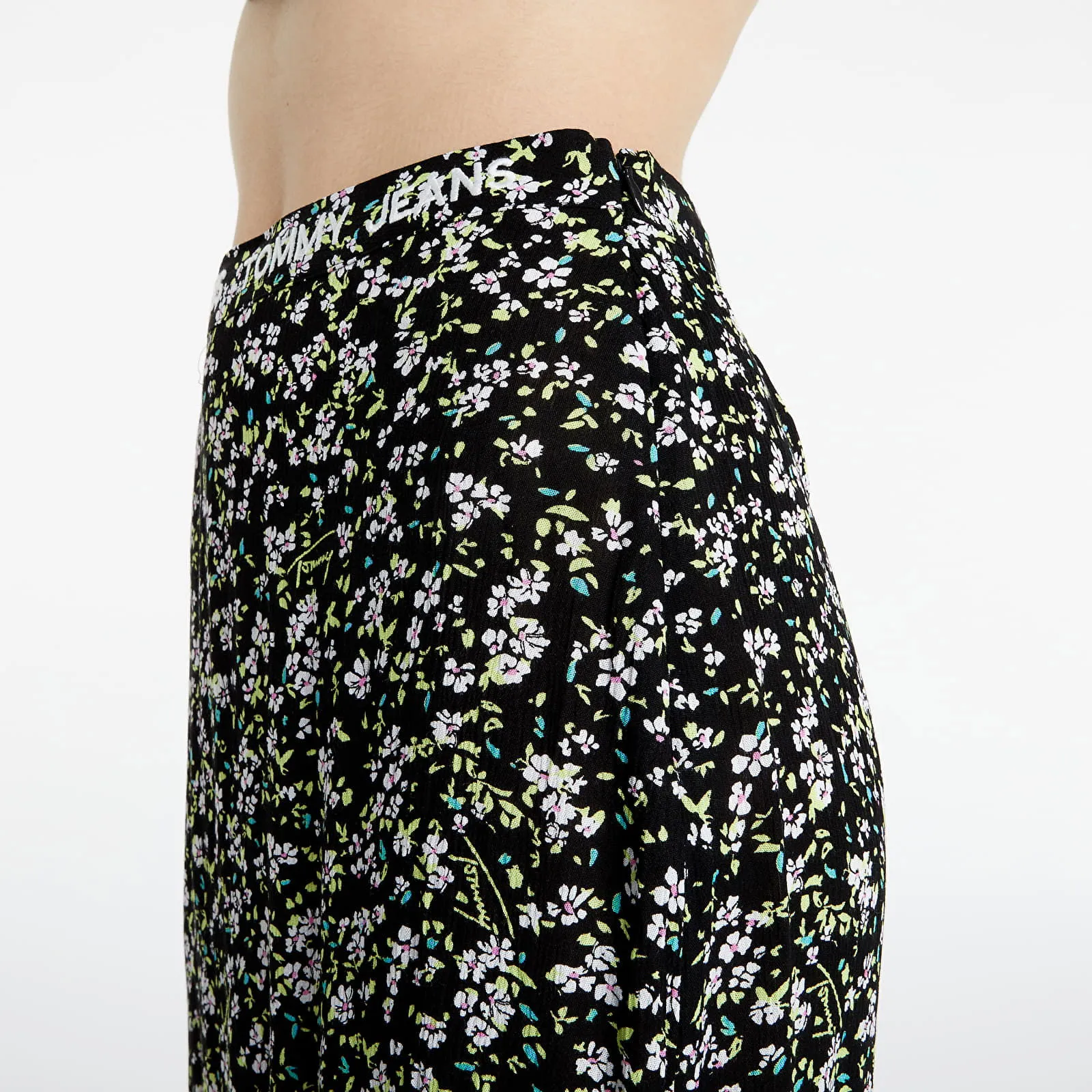 Tommy Hilfiger Tiered Floral Midi Skirt