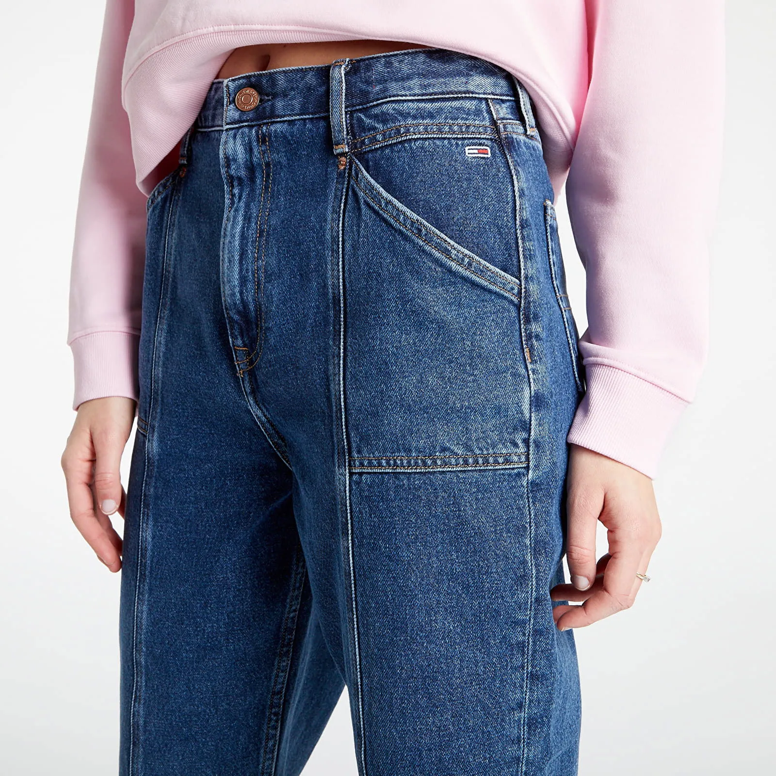 Tommy Hilfiger Ultra High Rise Tapered Mom Jeans