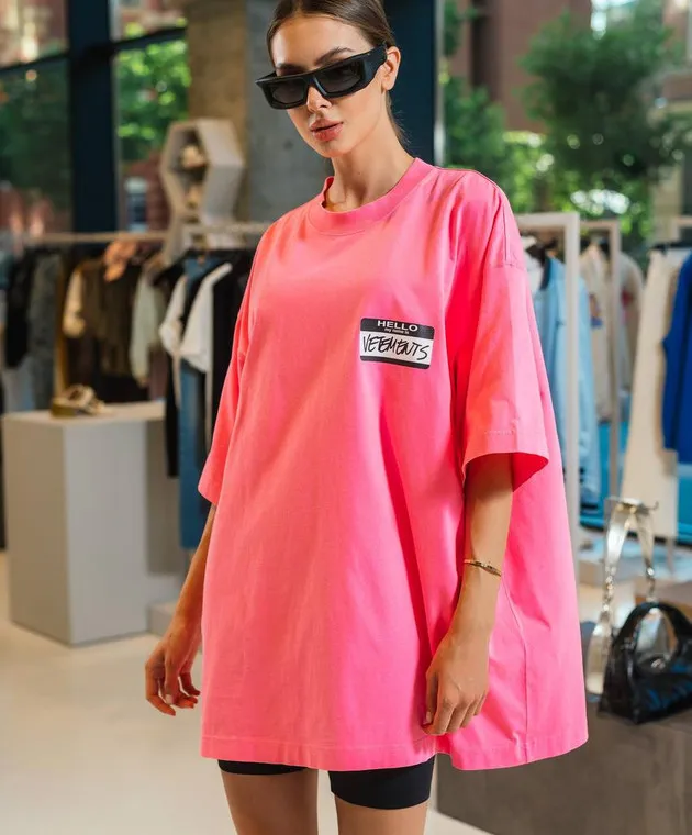 Vetements Pink t-shirt with logo